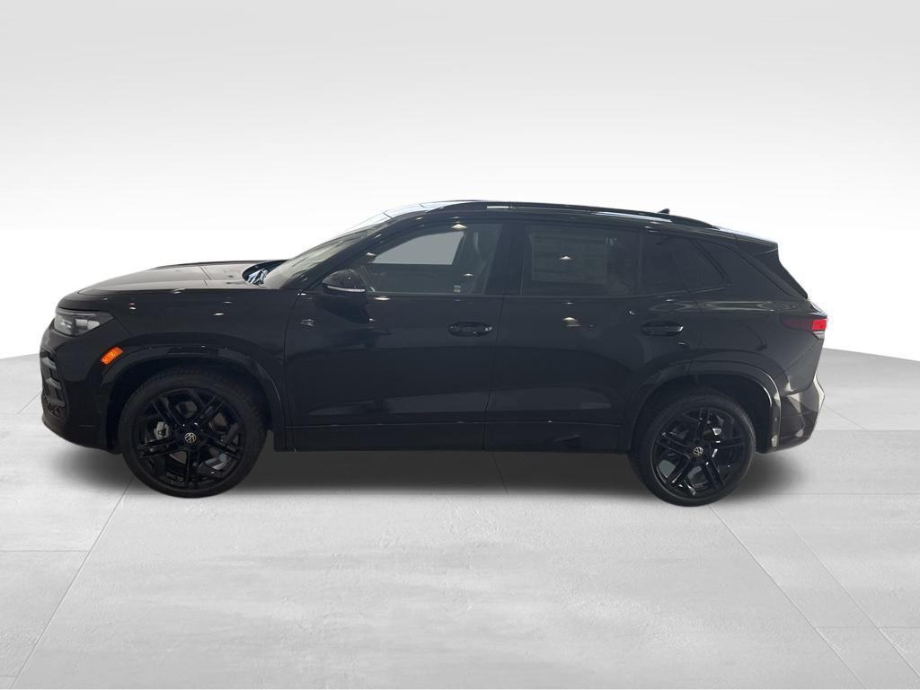 new 2025 Volkswagen Tiguan car, priced at $39,437