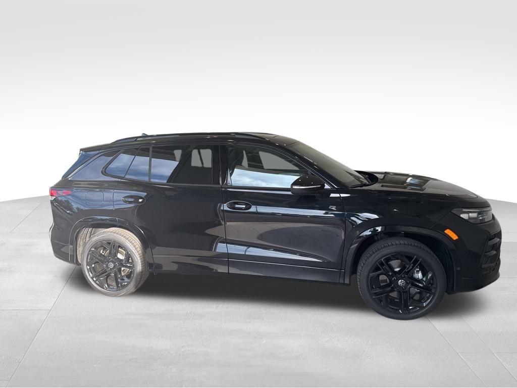 new 2025 Volkswagen Tiguan car, priced at $39,437