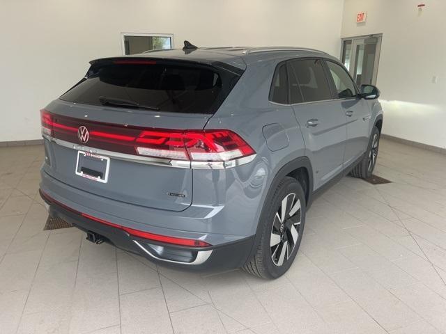 new 2024 Volkswagen Atlas Cross Sport car, priced at $43,161