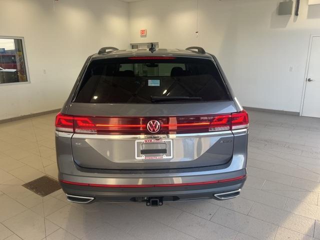 new 2025 Volkswagen Atlas car, priced at $47,147