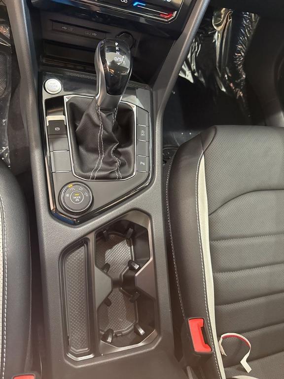 new 2025 Volkswagen Taos car, priced at $37,032