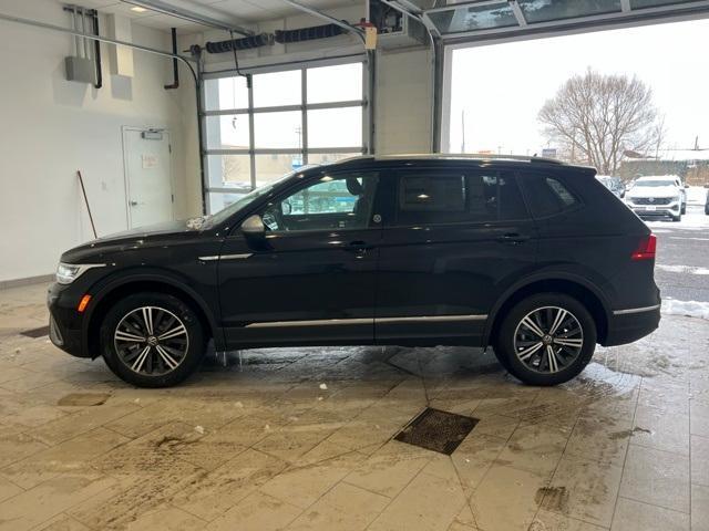 new 2024 Volkswagen Tiguan car, priced at $34,951