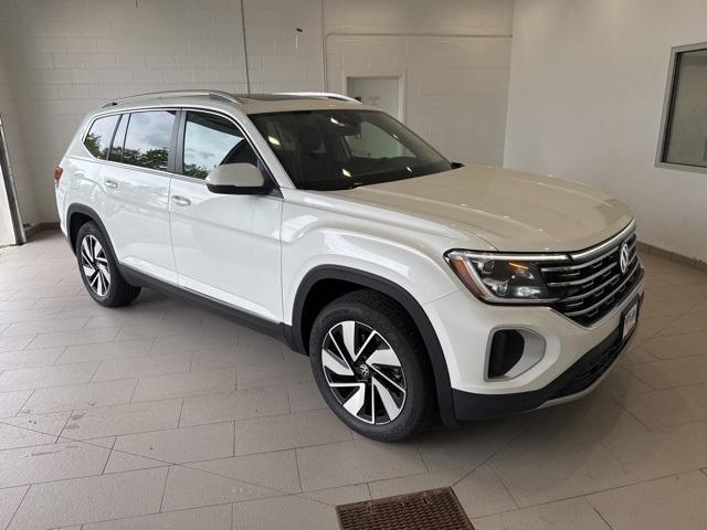 new 2025 Volkswagen Atlas car, priced at $51,586