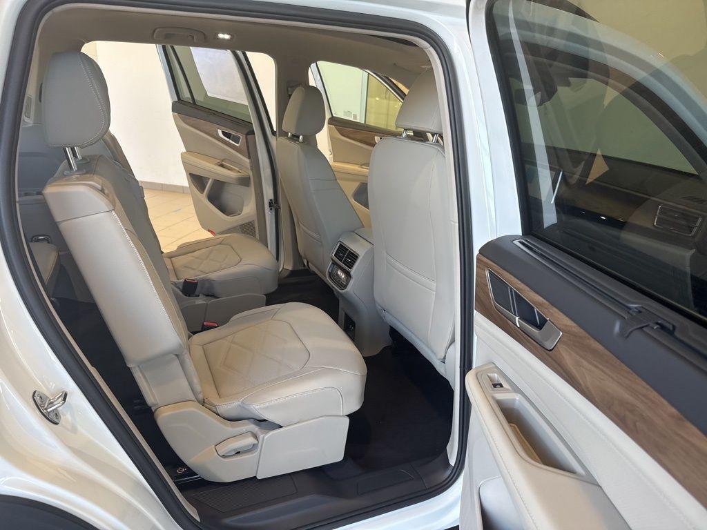 new 2026 Volkswagen Atlas car, priced at $50,120