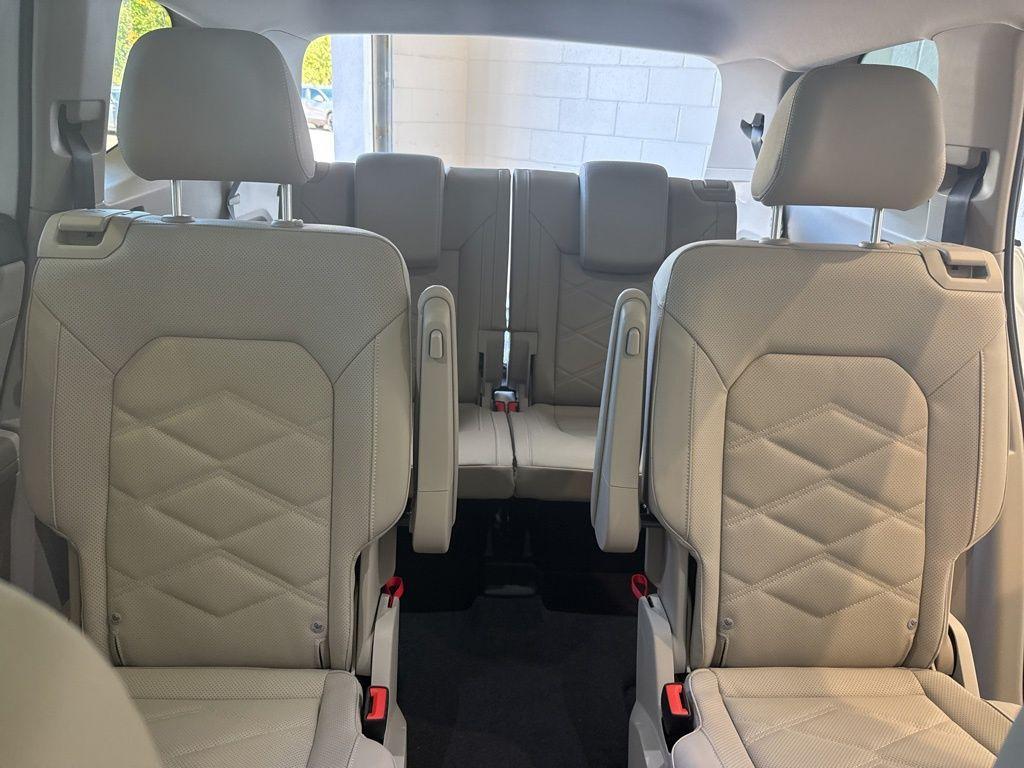 new 2026 Volkswagen Atlas car, priced at $50,120