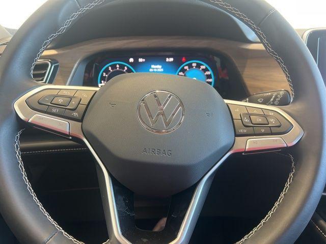 new 2025 Volkswagen Atlas car, priced at $45,495