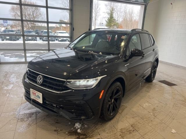 new 2024 Volkswagen Tiguan car, priced at $35,418