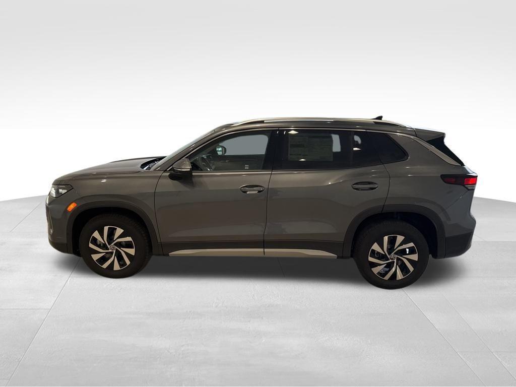 new 2025 Volkswagen Tiguan car, priced at $32,786