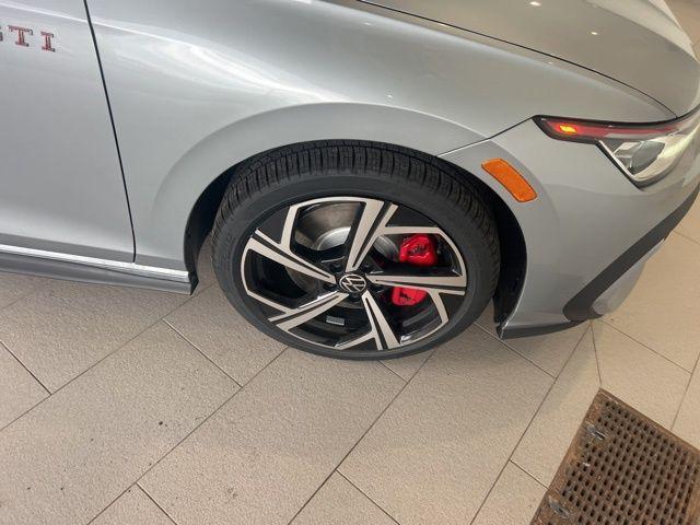 new 2025 Volkswagen Golf GTI car, priced at $39,255