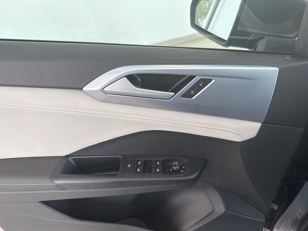 new 2025 Volkswagen Taos car, priced at $31,921