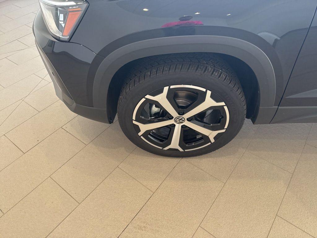 new 2025 Volkswagen Taos car, priced at $36,637