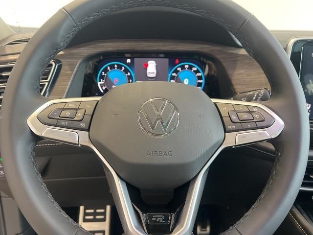 new 2025 Volkswagen Atlas car, priced at $56,136
