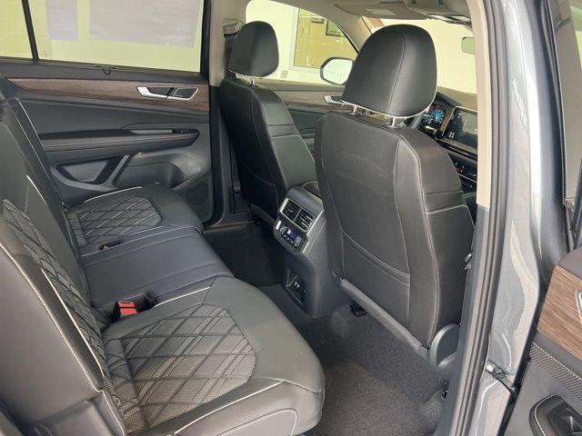 new 2025 Volkswagen Atlas car, priced at $54,536