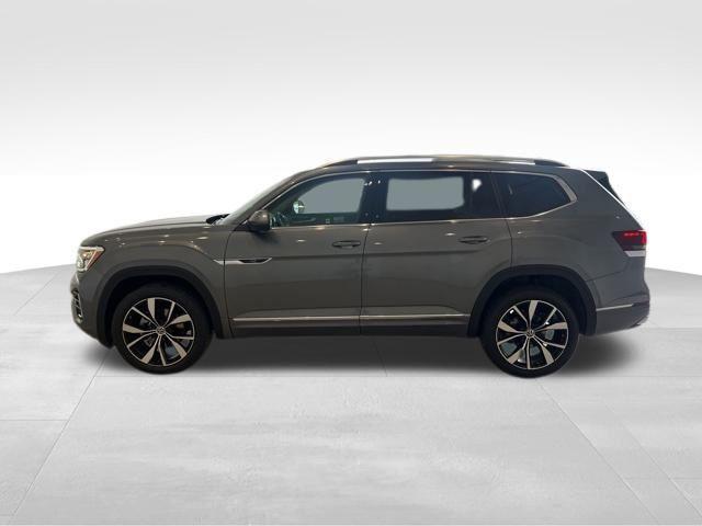 new 2025 Volkswagen Atlas car, priced at $54,536