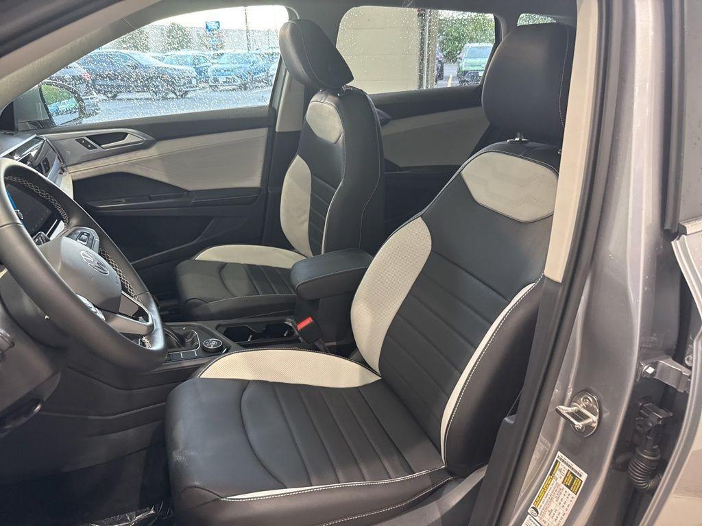 new 2025 Volkswagen Taos car, priced at $37,032