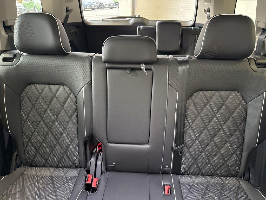new 2026 Volkswagen Atlas car, priced at $57,301
