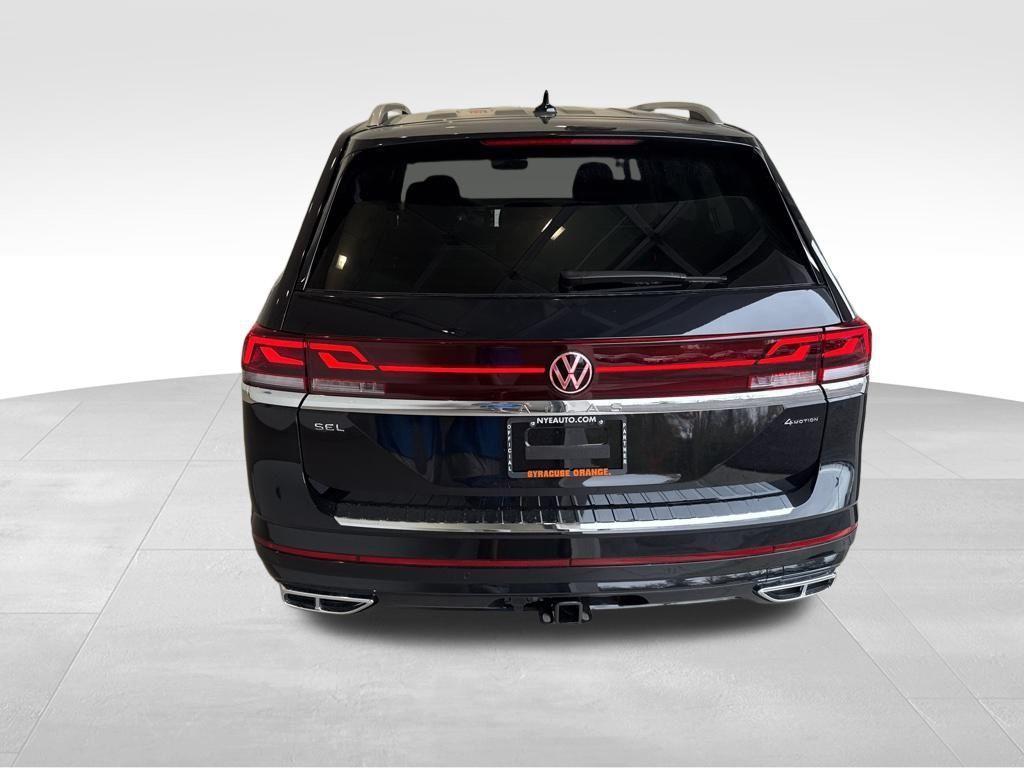 new 2026 Volkswagen Atlas car, priced at $57,301