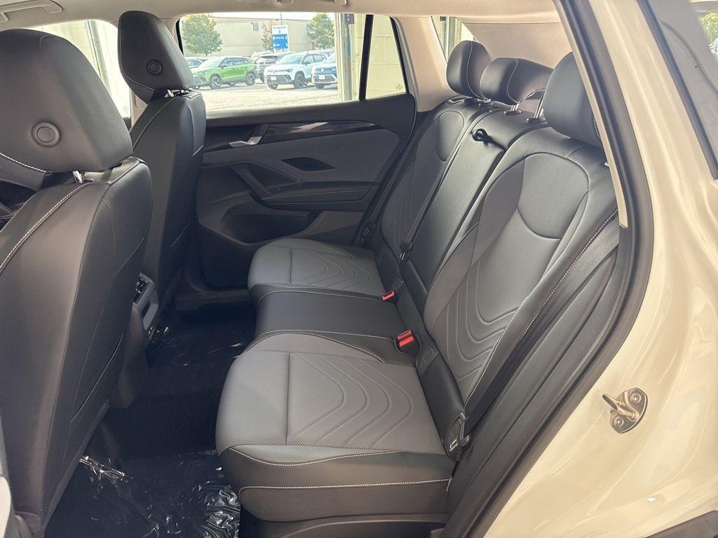 new 2025 Volkswagen Tiguan car, priced at $37,437