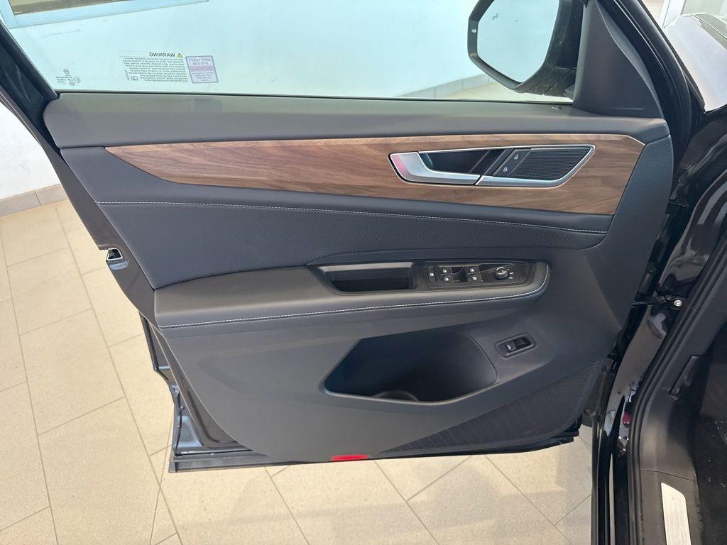 new 2026 Volkswagen Atlas car, priced at $48,573