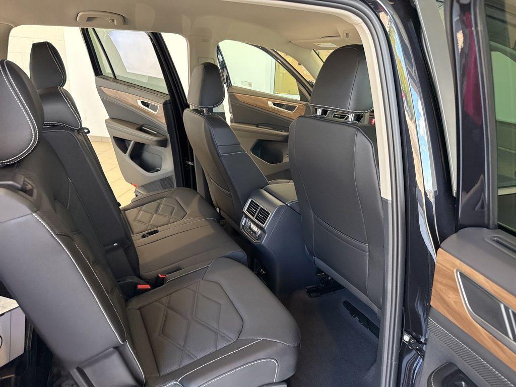 new 2026 Volkswagen Atlas car, priced at $48,573