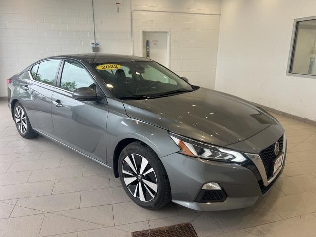 used 2022 Nissan Altima car, priced at $22,205