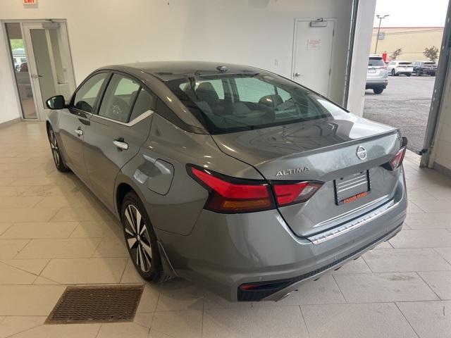 used 2022 Nissan Altima car, priced at $22,205