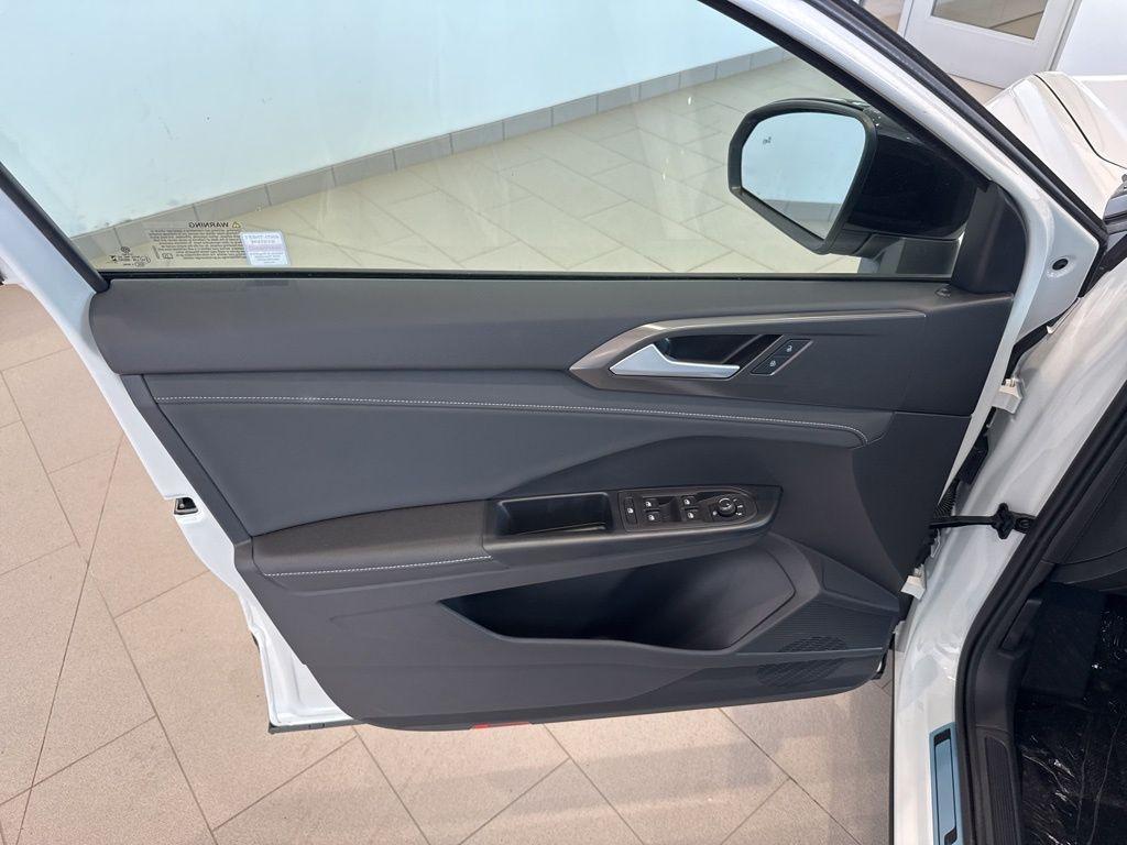 new 2025 Volkswagen Taos car, priced at $33,382