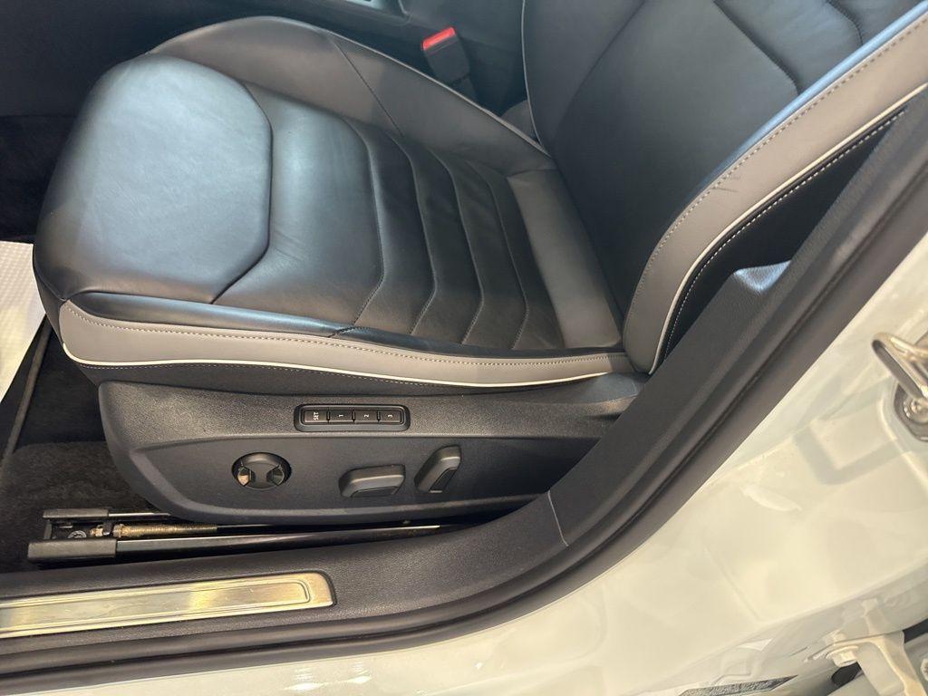used 2023 Volkswagen Arteon car, priced at $31,998