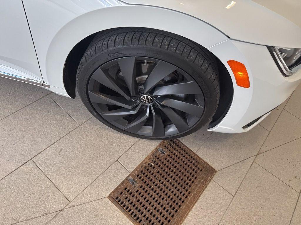 used 2023 Volkswagen Arteon car, priced at $31,998