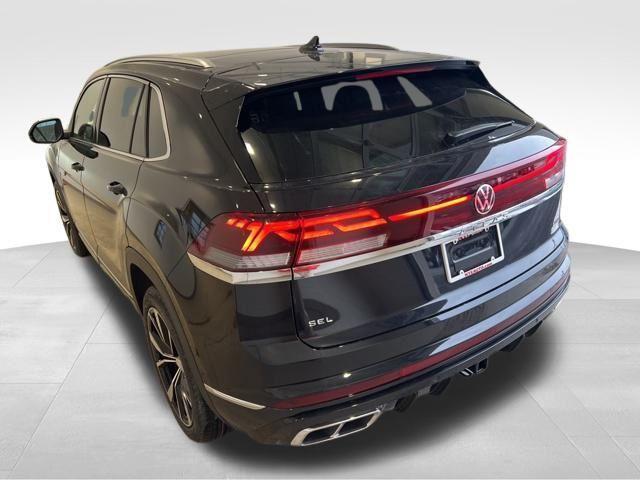new 2025 Volkswagen Atlas Cross Sport car, priced at $53,626