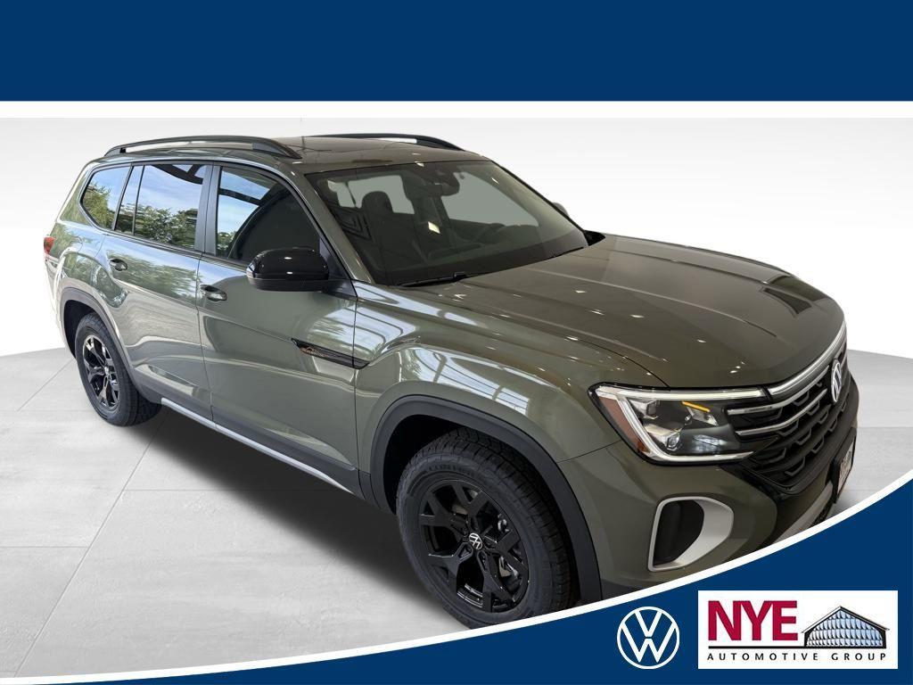 new 2025 Volkswagen Atlas car, priced at $47,151