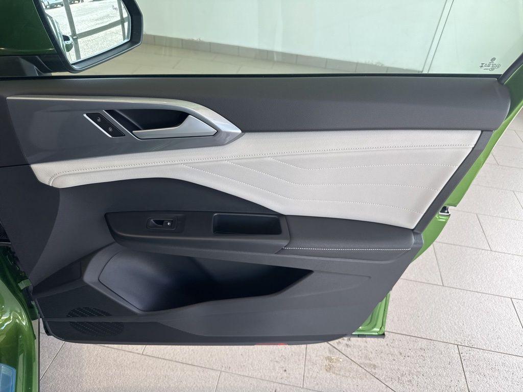 new 2025 Volkswagen Taos car, priced at $36,581
