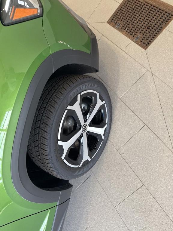 new 2025 Volkswagen Taos car, priced at $36,581
