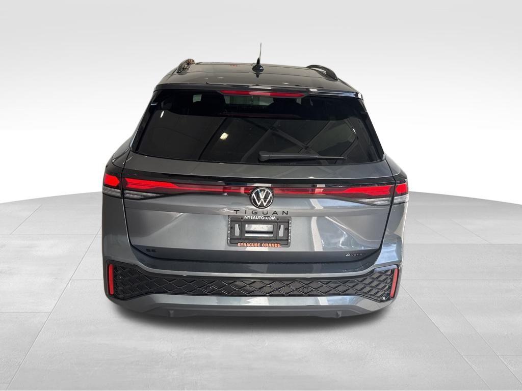 new 2025 Volkswagen Tiguan car, priced at $39,447