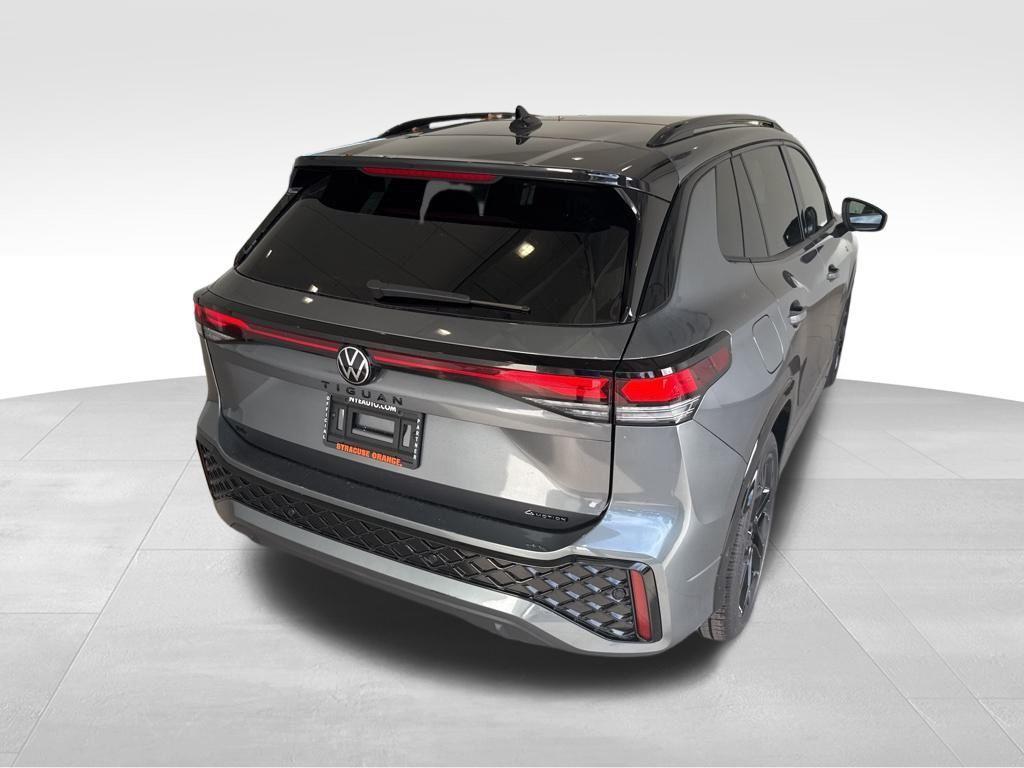 new 2025 Volkswagen Tiguan car, priced at $39,447