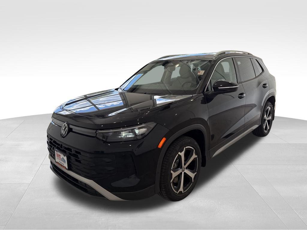 new 2025 Volkswagen Tiguan car, priced at $37,286