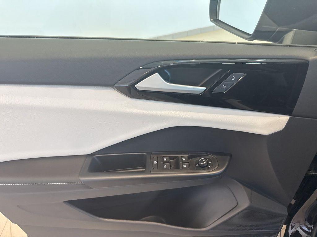 new 2025 Volkswagen Taos car, priced at $28,232