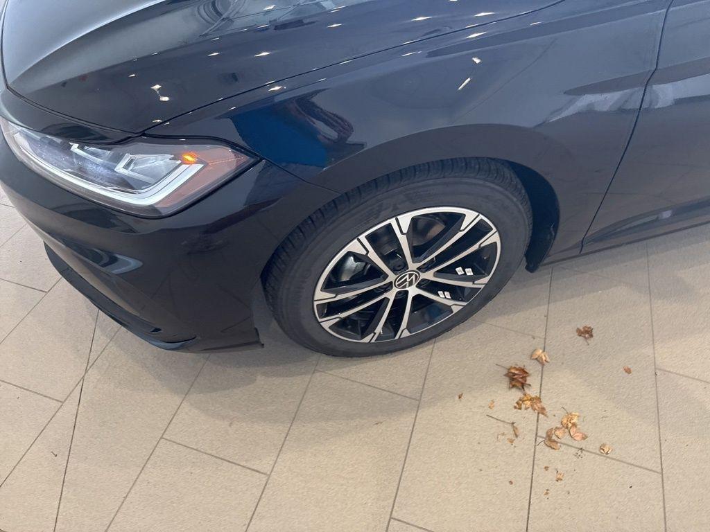 new 2025 Volkswagen Jetta car, priced at $24,821