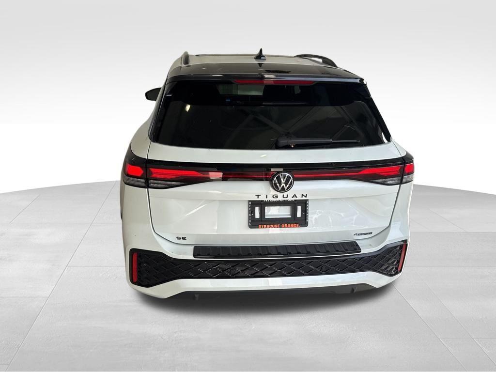 new 2025 Volkswagen Tiguan car, priced at $40,190