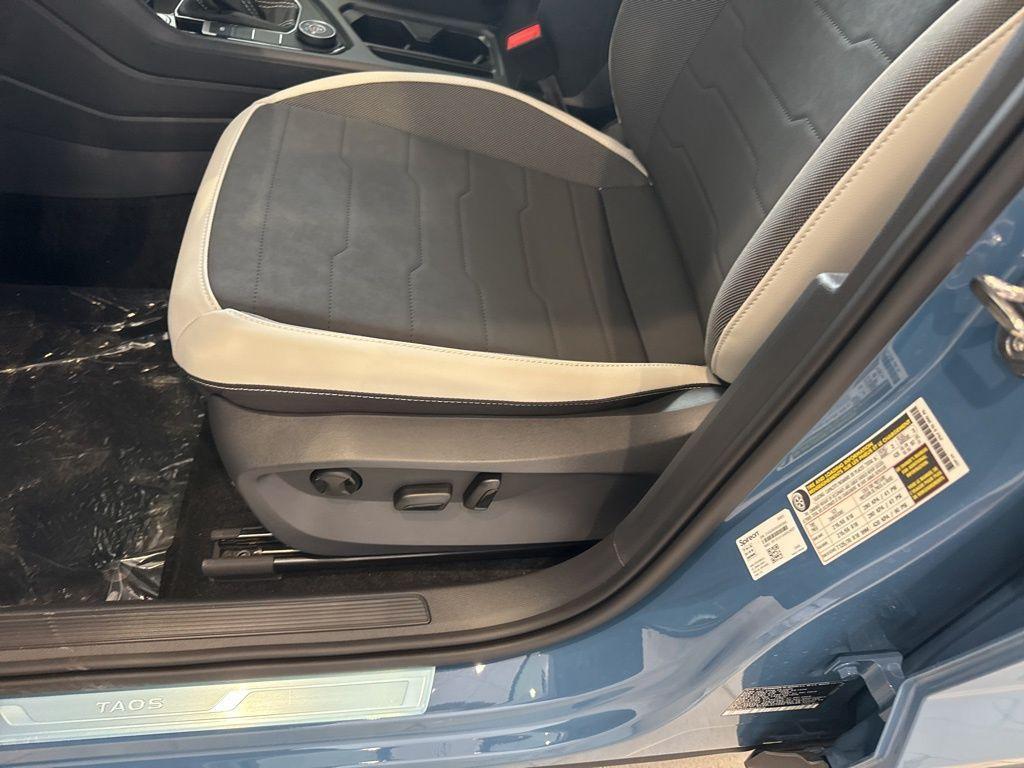 new 2025 Volkswagen Taos car, priced at $32,332