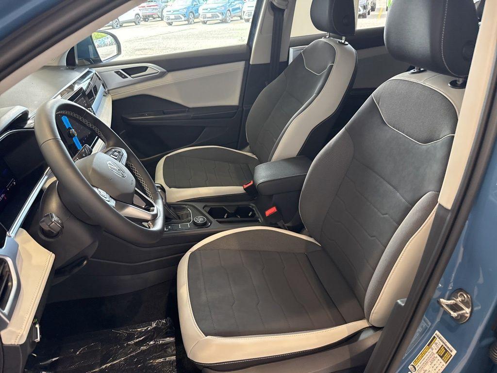 new 2025 Volkswagen Taos car, priced at $32,332