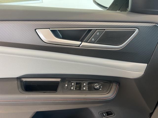 new 2025 Volkswagen Atlas car, priced at $50,101