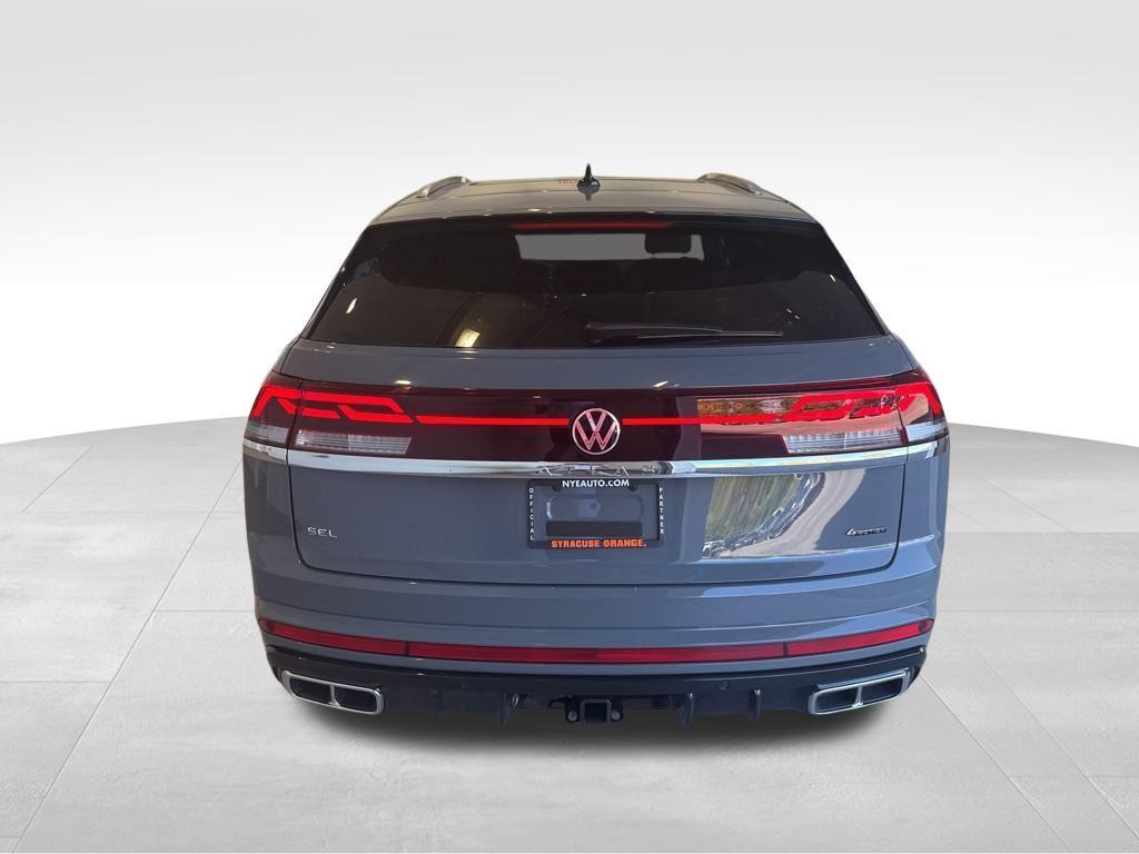new 2026 Volkswagen Atlas Cross Sport car, priced at $56,186
