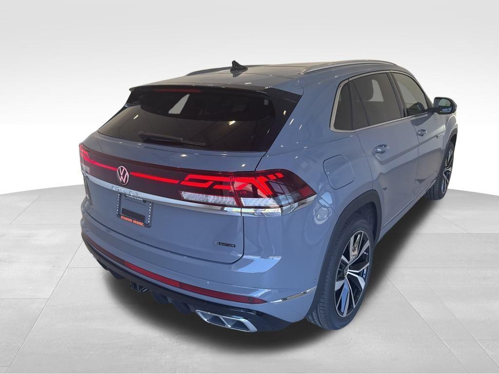 new 2026 Volkswagen Atlas Cross Sport car, priced at $56,186