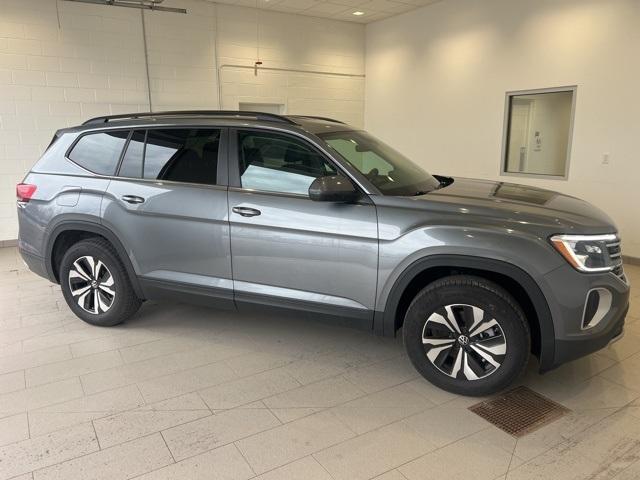 new 2025 Volkswagen Atlas car, priced at $42,577