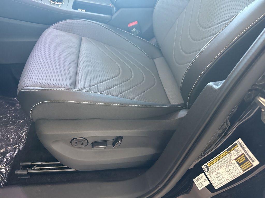 new 2025 Volkswagen Tiguan car, priced at $37,871