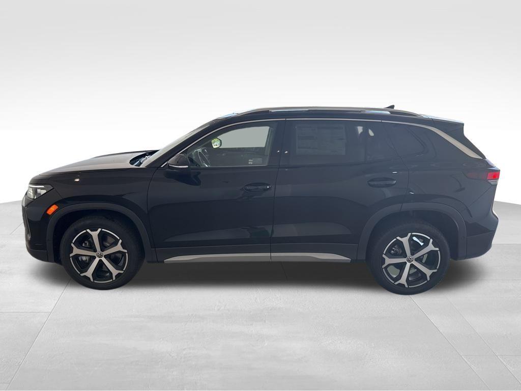 new 2025 Volkswagen Tiguan car, priced at $37,871