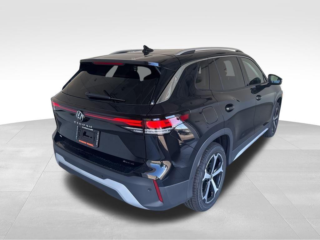 new 2025 Volkswagen Tiguan car, priced at $37,871