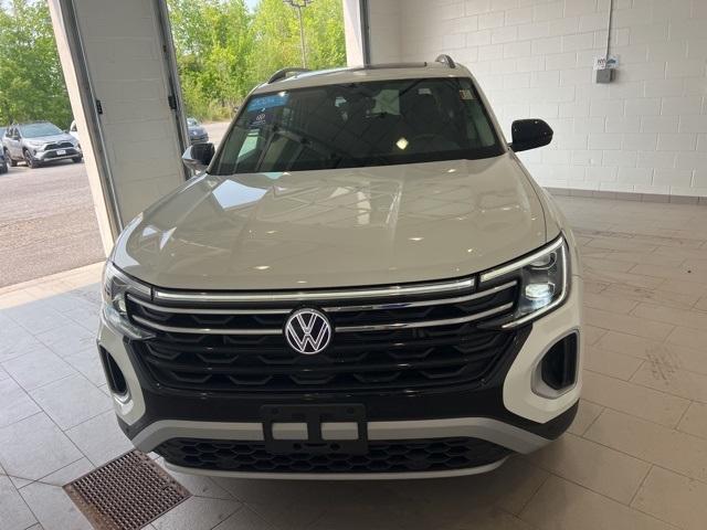 used 2024 Volkswagen Atlas car, priced at $43,999