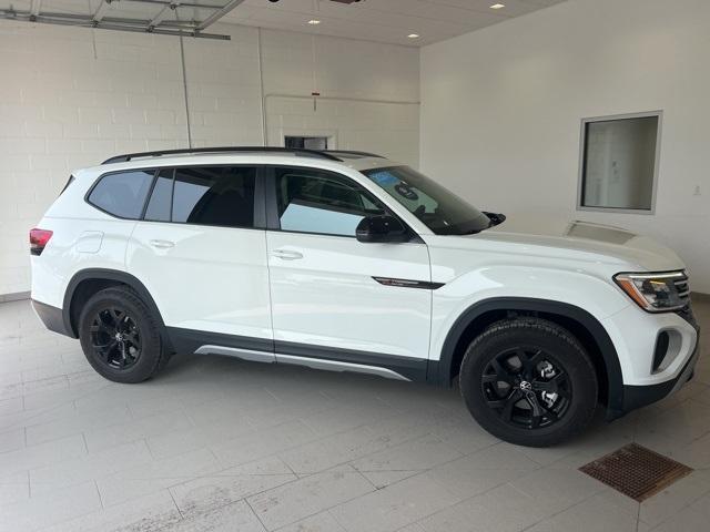 used 2024 Volkswagen Atlas car, priced at $43,999
